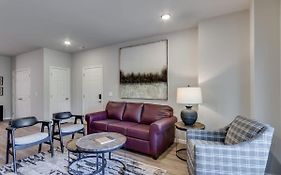New Const Sleeps 6 Pool - Close To Pkwy